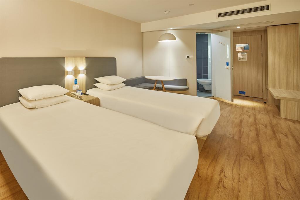 Hanting Hotel Shanghai Tangqiao Subway Station מראה חיצוני תמונה