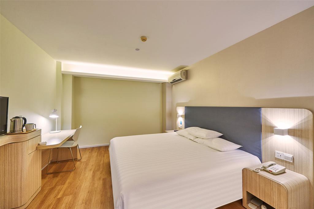 Hanting Hotel Shanghai Tangqiao Subway Station מראה חיצוני תמונה