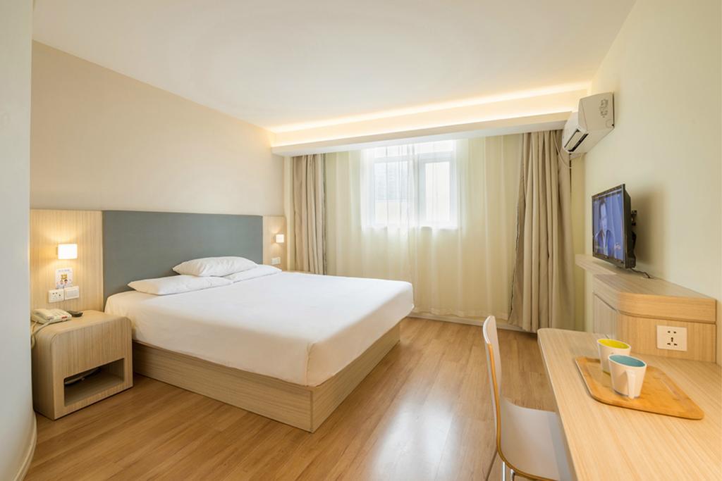 Hanting Hotel Shanghai Tangqiao Subway Station מראה חיצוני תמונה