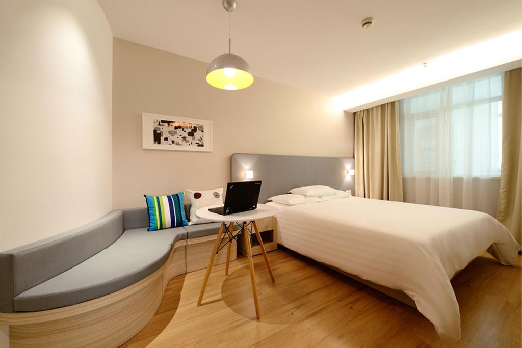 Hanting Hotel Shanghai Tangqiao Subway Station מראה חיצוני תמונה